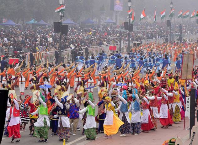 Cultural Extravaganza Vande Bharatam programme remains one of star attractions at the national Republic Day celebrations at Kartavya Path in New Delhi today - Sach News Network Jammu Kashmir Ladakh | Daily Sach