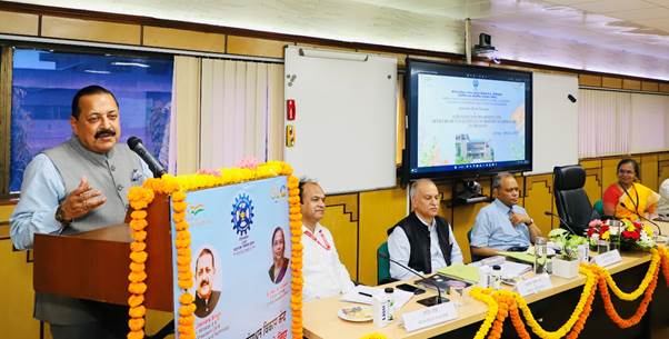 Giant leaps in S&T, Space Research and Pharmaceuticals during the last nine years under the stewardship of PM Modi have demonstrated India’s scientific temper and prowess to the world and catapulted India to the select league of leading nations with emerging technologies, says Dr. Jitendra Singh - Sach News Network Jammu Kashmir Ladakh